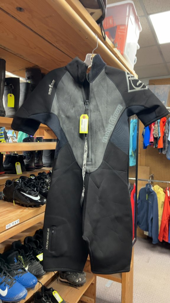 Body Glove Men's Large Shorty Wetsuit